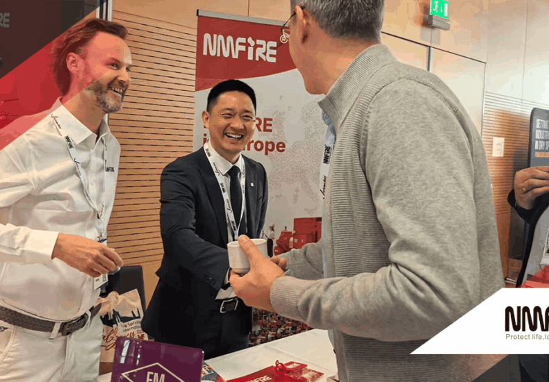 Equipo de NMFIRE participando en Fire Sprinkler International 2026 en París presentando soluciones de protección contra incendios